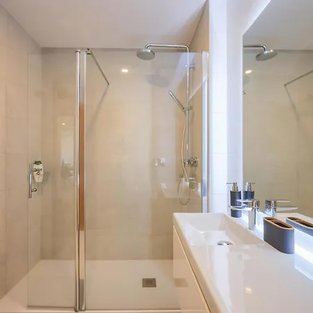 Apartamento Alameda 74 Luxury & Parking By Sweet Aveiro